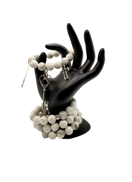 Howlite